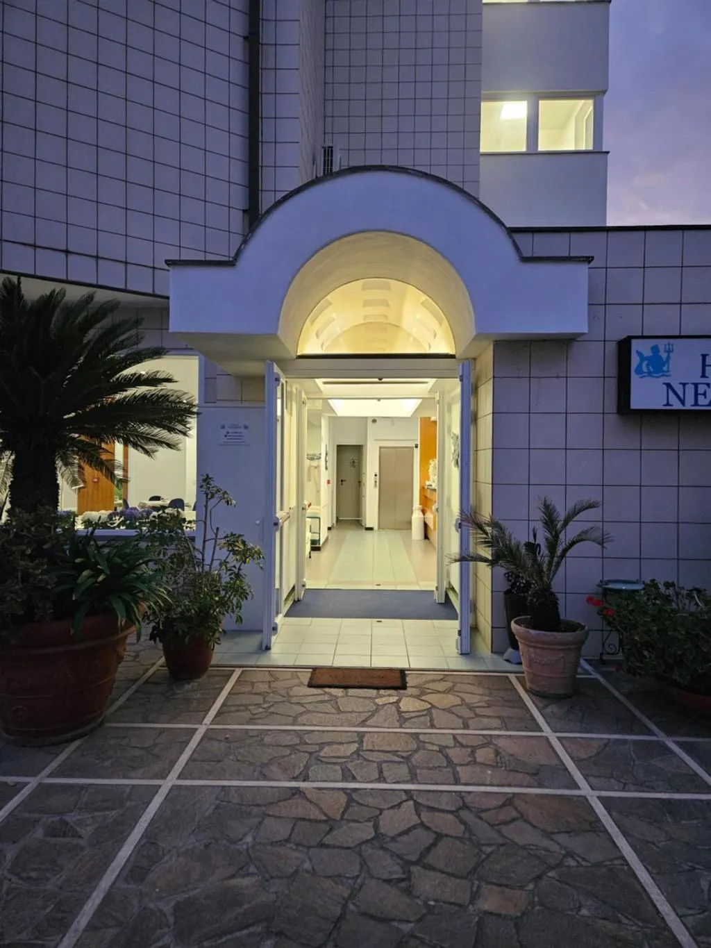 General view, Hotel Neptunus, Rome