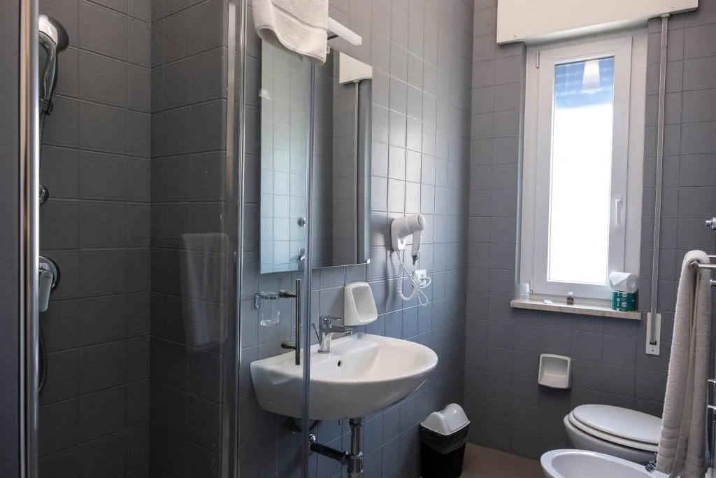 SINGLE STANDARD Room, Tirreno Hotel, Palermo
