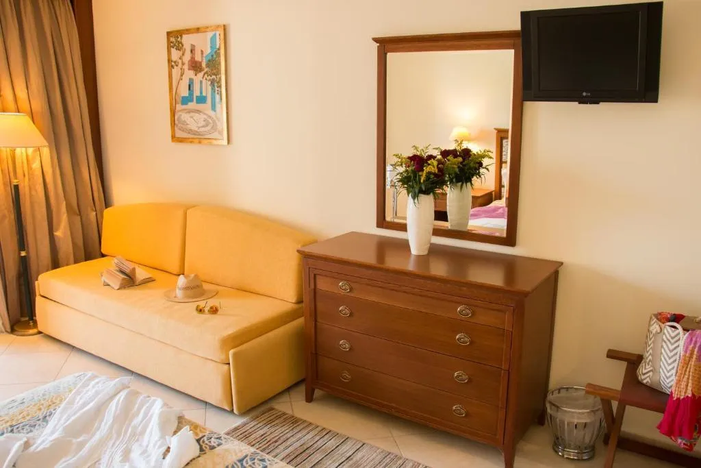 SINGLE POOL VIEW Room, Aegean Melathron Thalasso Spa, Halkidiki