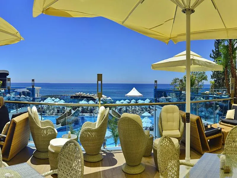 Terrace, Azura Deluxe Resort & Spa Avsallar, Antalya