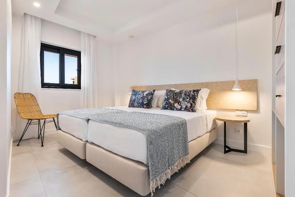 APARTMENT DELUXE THREE BEDROOM Room, Clube Maria Luisa, Algarve