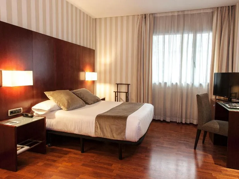 DOUBLE STANDARD Room, Zenit Barcelona, Barcelona
