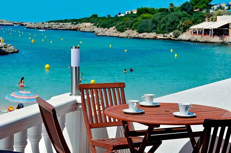 Terrace, Hotel Playa Santandria, Menorca