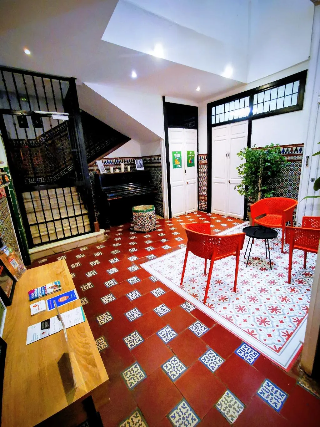 Lobby, Feel Hostel City Center Malaga, Costa Del Sol