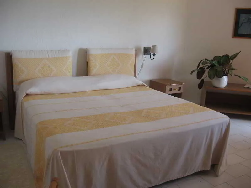 Room, Valdiola, Olbia