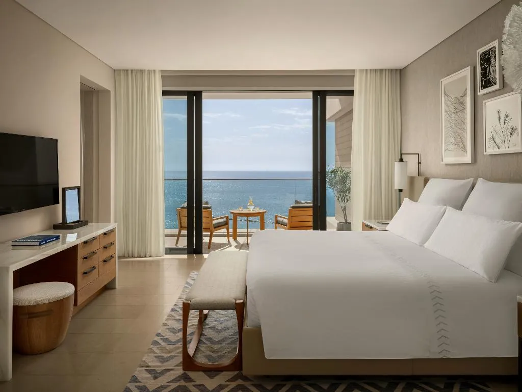 SUITE WITH PRIVATE POOL Room, Amara Hotel, Cyprus