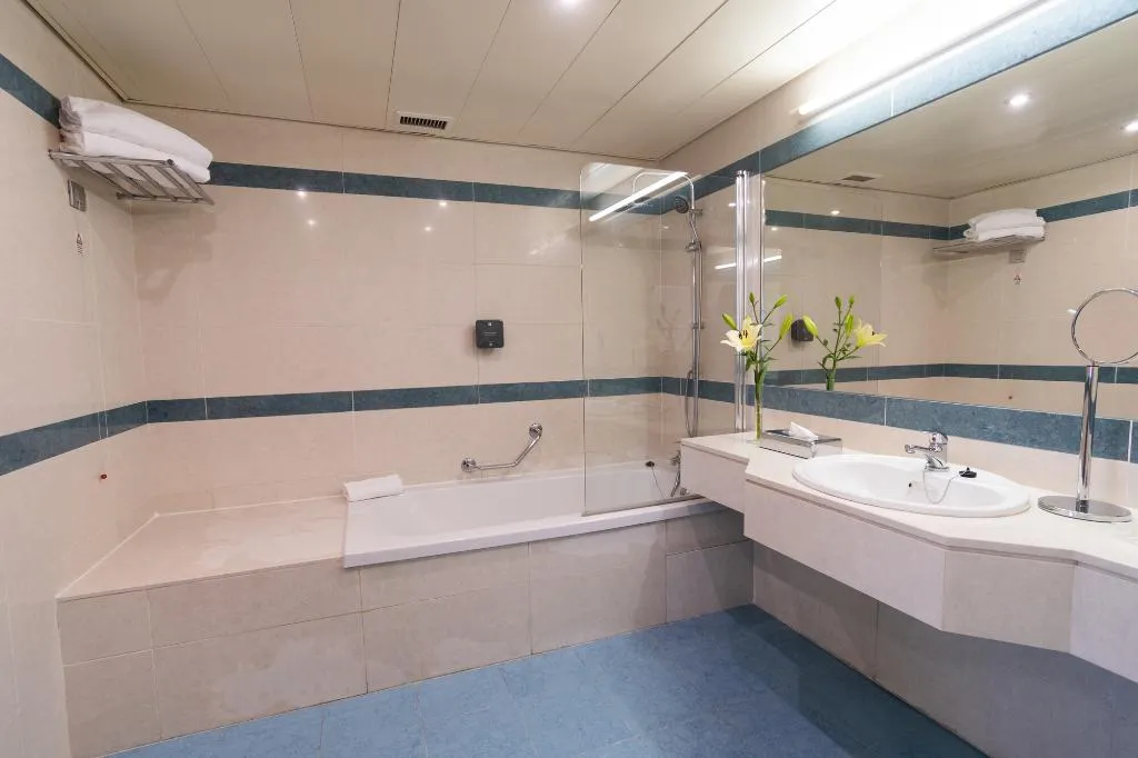 SUITE ONE BEDROOM Room, SANA Metropolitan, Lisbon