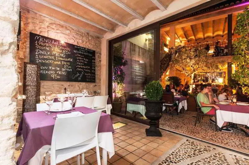 Restaurant, Can Pere, Majorca