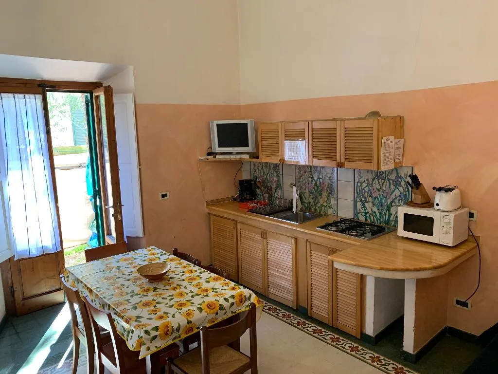 APARTMENT ONE BED Room, Gemini City Centre Studios, Florence