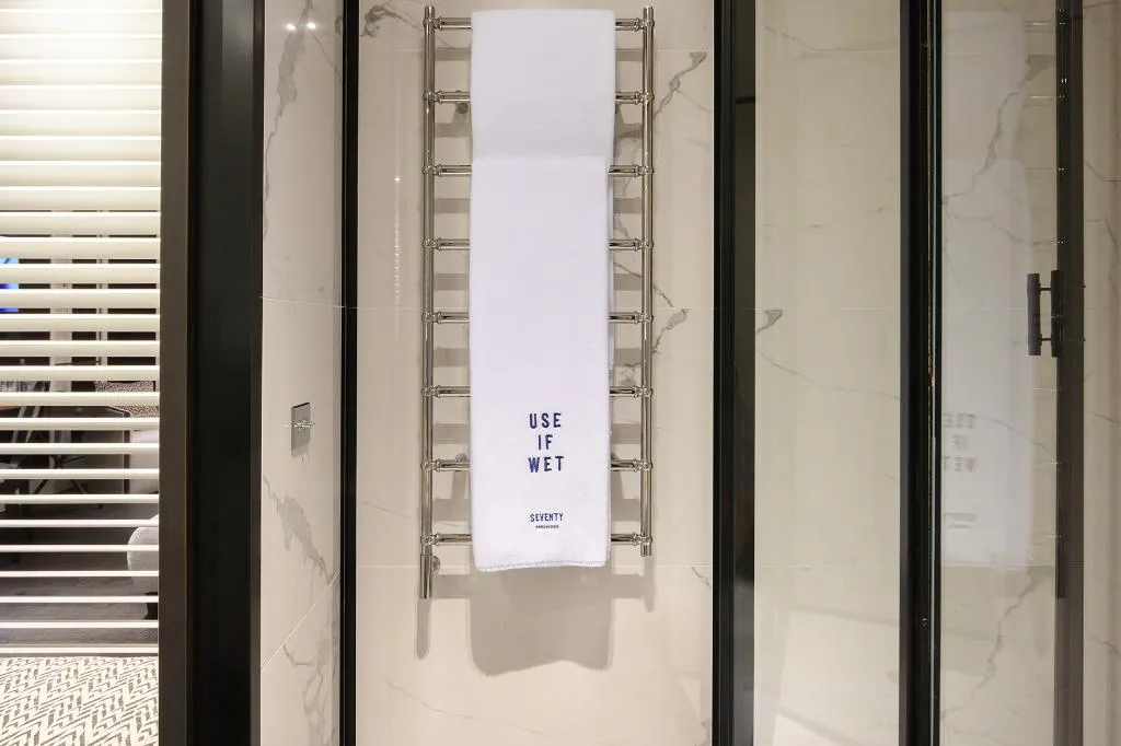 DOUBLE STANDARD Room, Seventy Barcelona, Barcelona