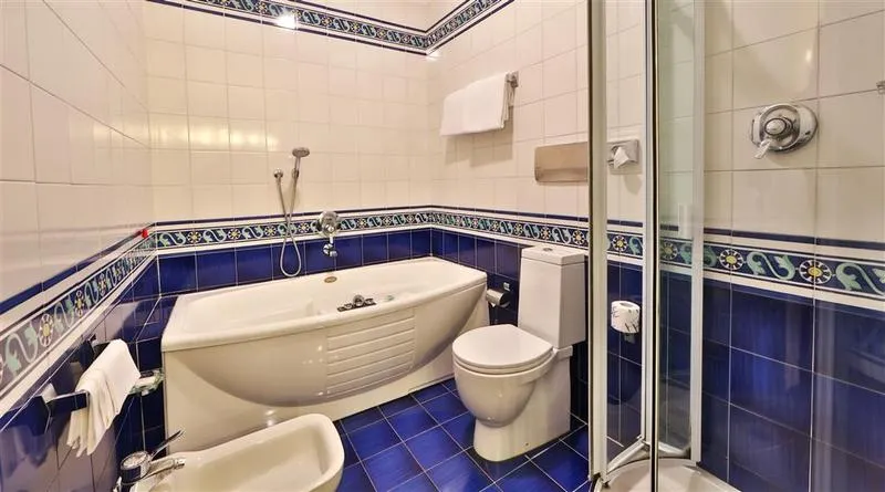 Room, Hotel Mozart, Milan