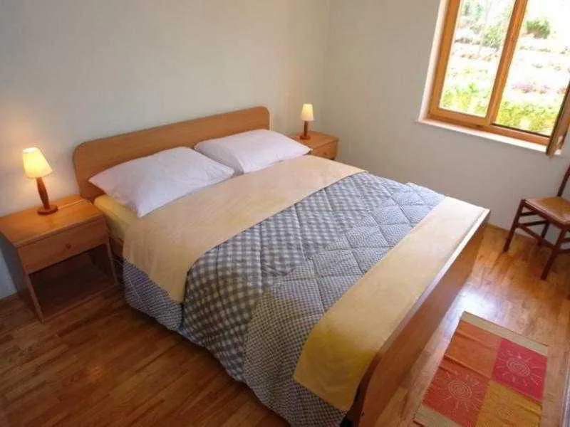 APARTMENT CAPACITY 4 Room, Santic, Split