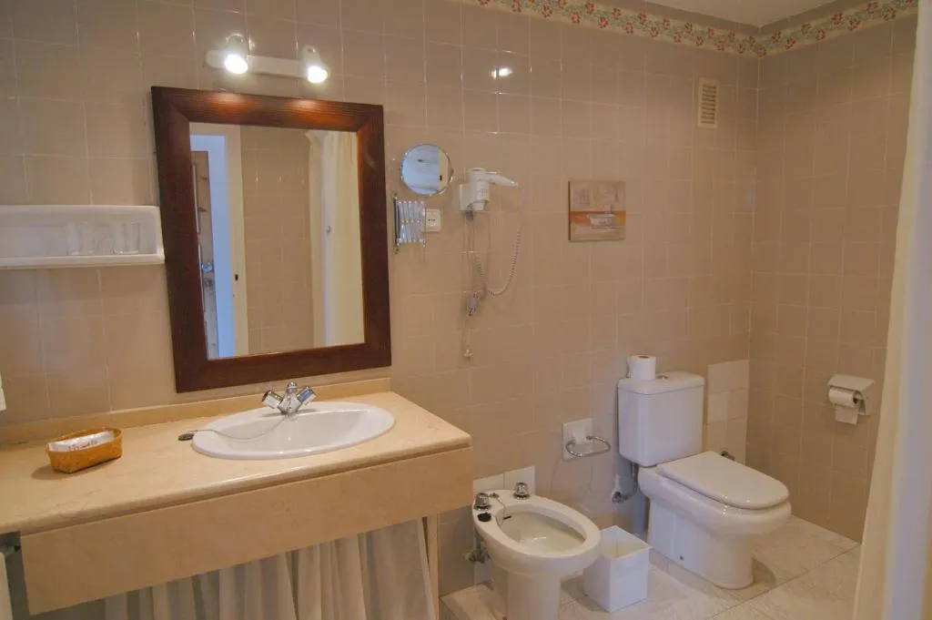 SINGLE STANDARD Room, Meson de Sancho, Costa De La Luz