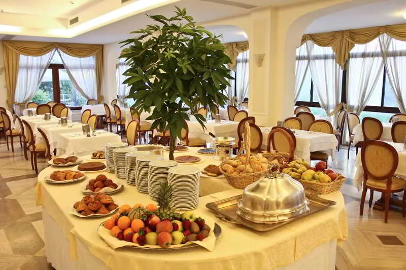 Restaurant, Grand Hotel Hermitage, Naples