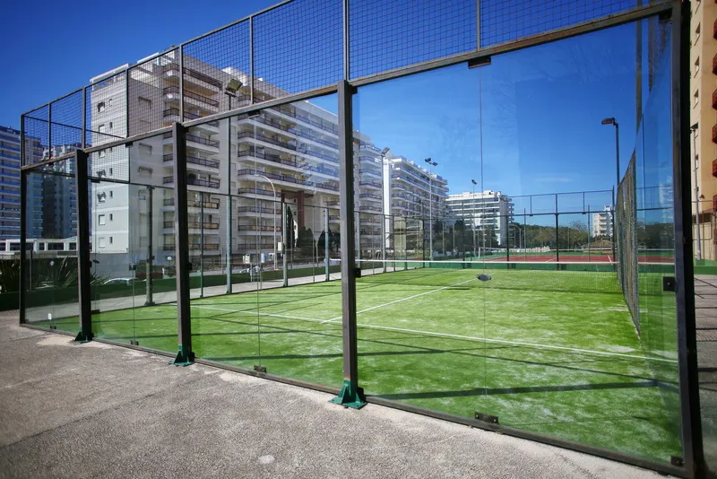 Sports and Entertainment, Tres Anclas, Valencia