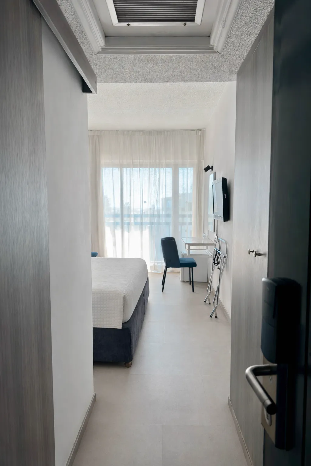 SINGLE POOL VIEW Room, Navarria Hotel, Cyprus