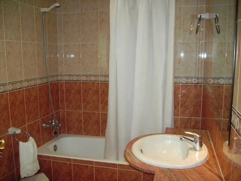 Room, Apartamentos Punta Prima Beach, Menorca