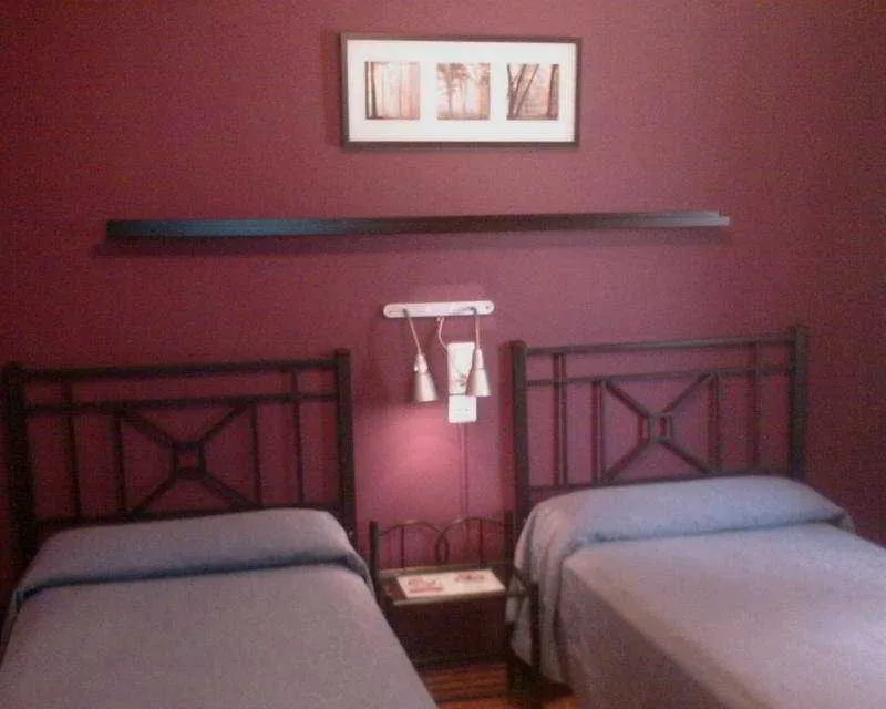 SINGLE STANDARD Room, Jentoft, Seville
