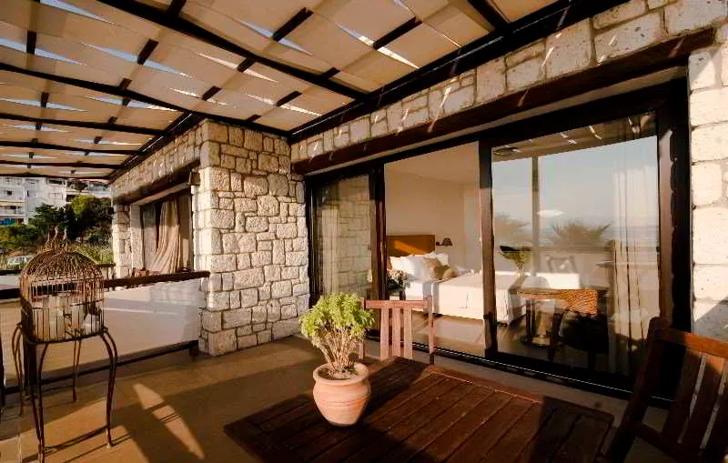 Room, Ceshme Plus, Izmir