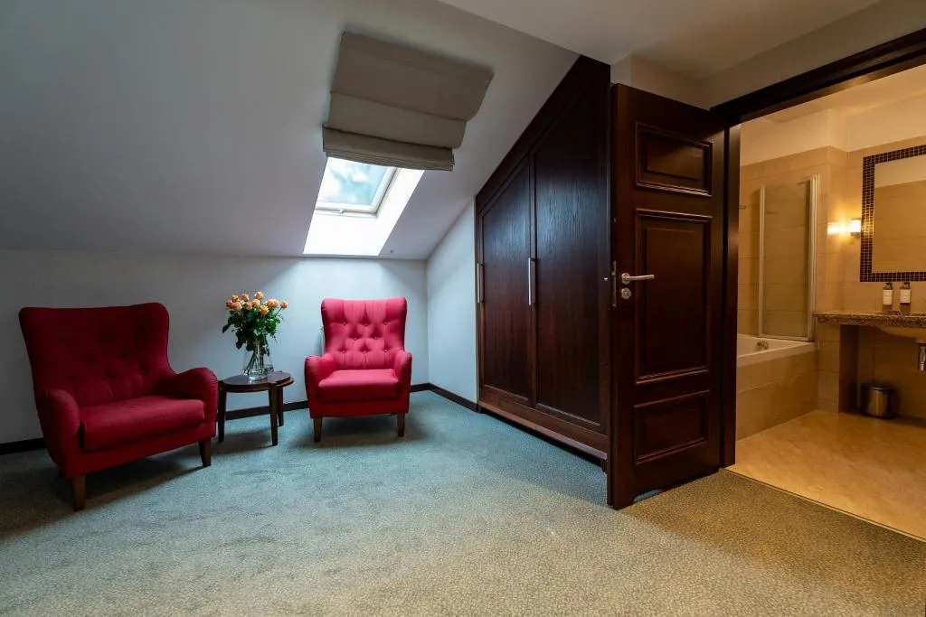 FAMILY ROOM STANDARD Room, Hotel Grand Sal, Krakow