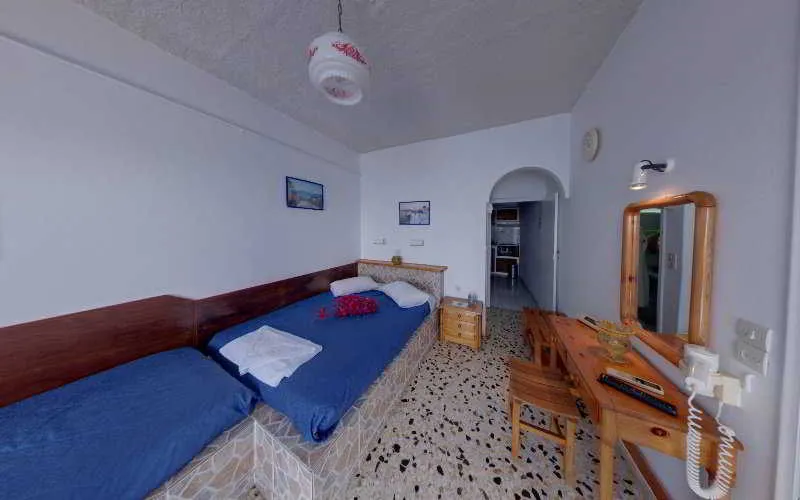 Room, Kafieris Blue Apartments, Santorini