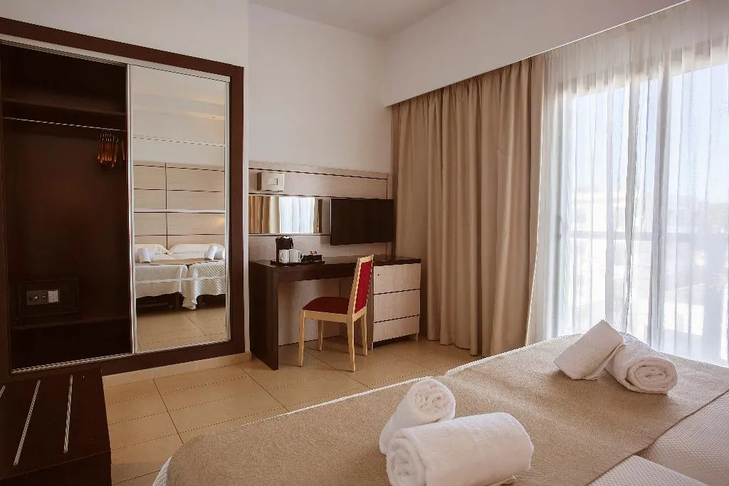 Room, Hotel Puchet Ibiza, Ibiza