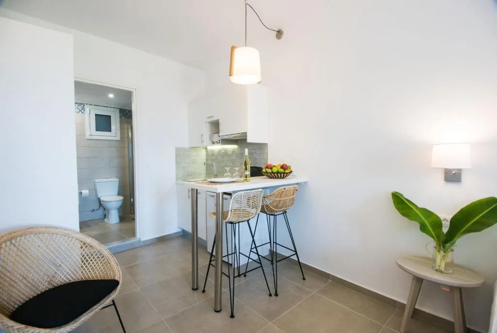 STUDIO SUPERIOR Room, Mirabella Apartments, Crete