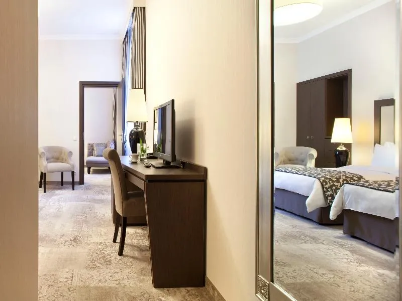 FAMILY ROOM SUPERIOR Room, Metropolitan Boutique Hotel, Krakow