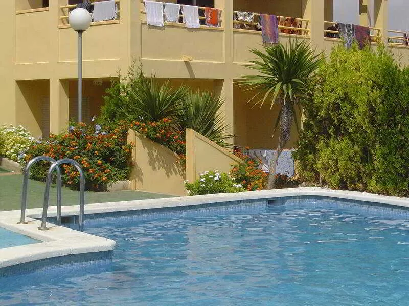 Pool, Mercury, Valencia