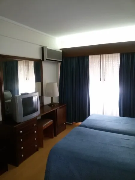Room, Moinho de Vento, Porto