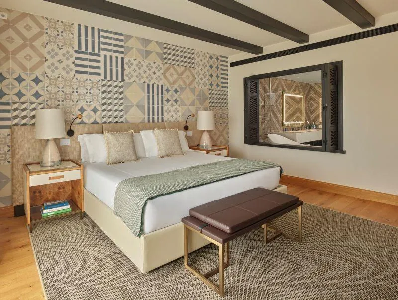 SUITE WITH JACUZZI Room, Viceroy At Ombria Algarve, Algarve