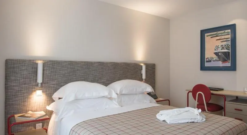 Room, The Editory House Ribeira Hotel, Porto
