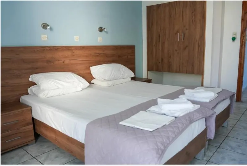 STUDIO LAND VIEW Room, Peters Kool Pool Studios, Kos