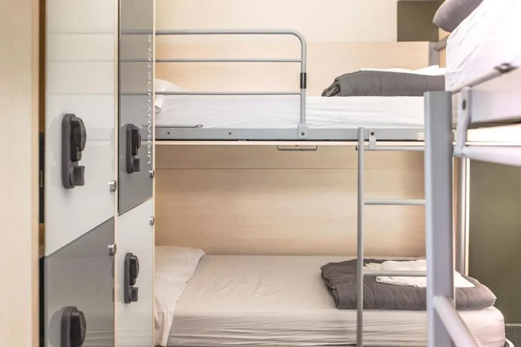 QUADRUPLE STANDARD Room, Barcelona Urbany Hostel, Barcelona