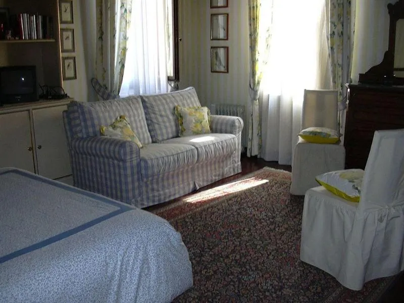 General view, At Home A Palazzo B&B, Venice