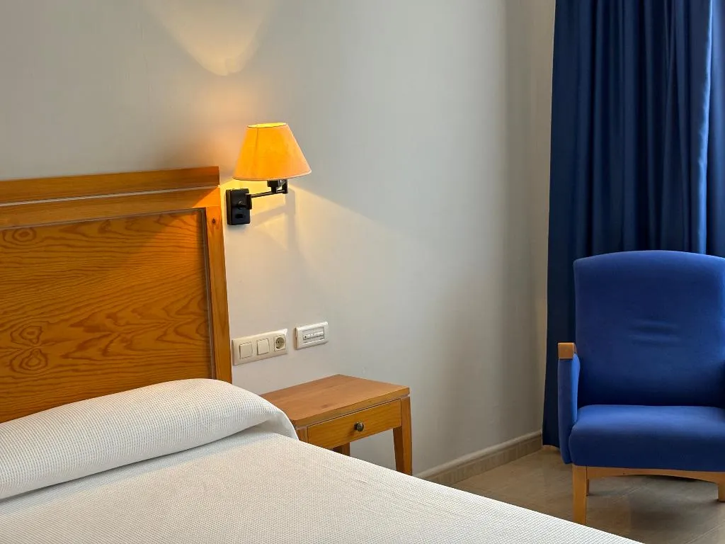 APARTMENT CAPACITY 4 ONE BEDROOM Room, Aparthotel Pinosol, Costa Blanca