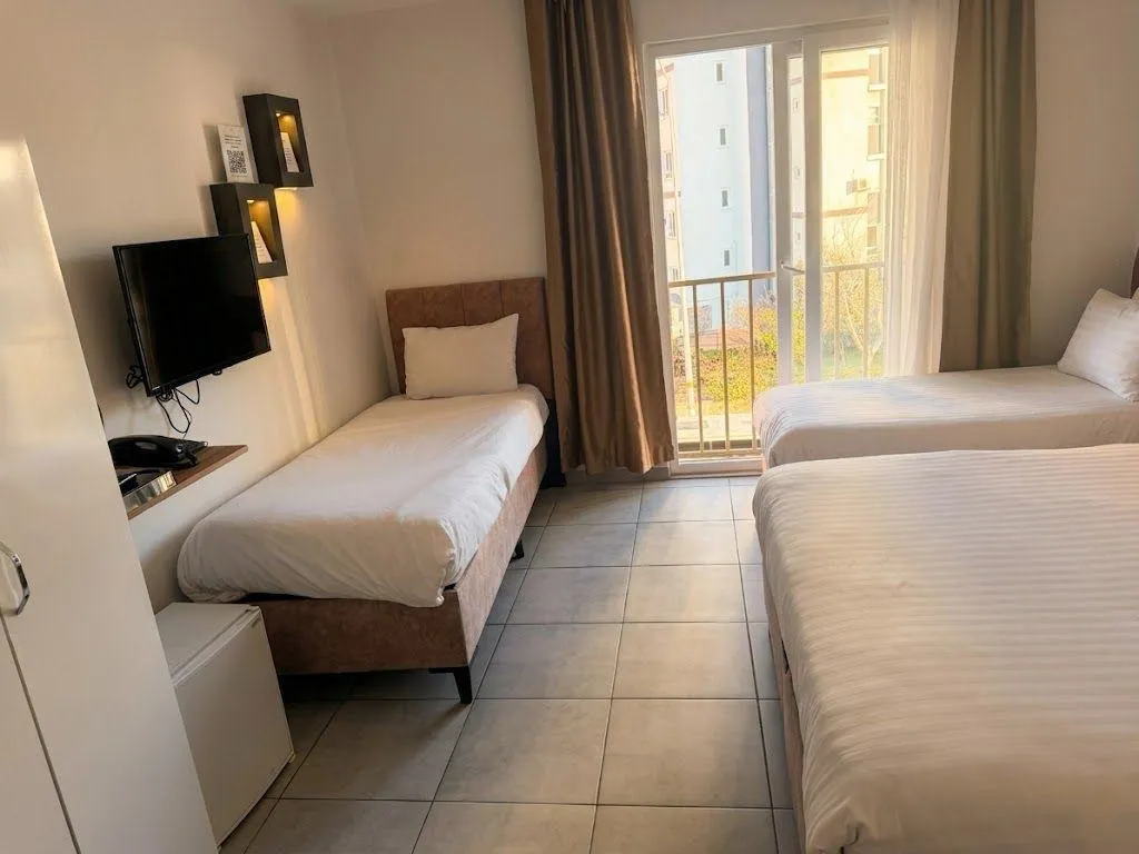 FAMILY ROOM TWO DOUBLE BEDS Room, Babil Hotel, Antalya