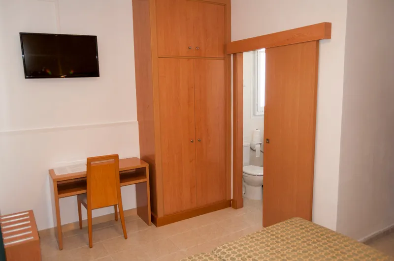 Double or Twin STANDARD Room, Madrid, Menorca