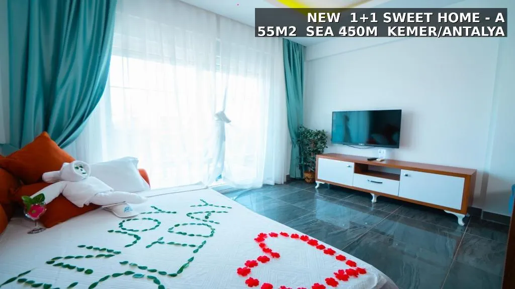 Room THREE BEDS Room, Camyuva Beach, Antalya