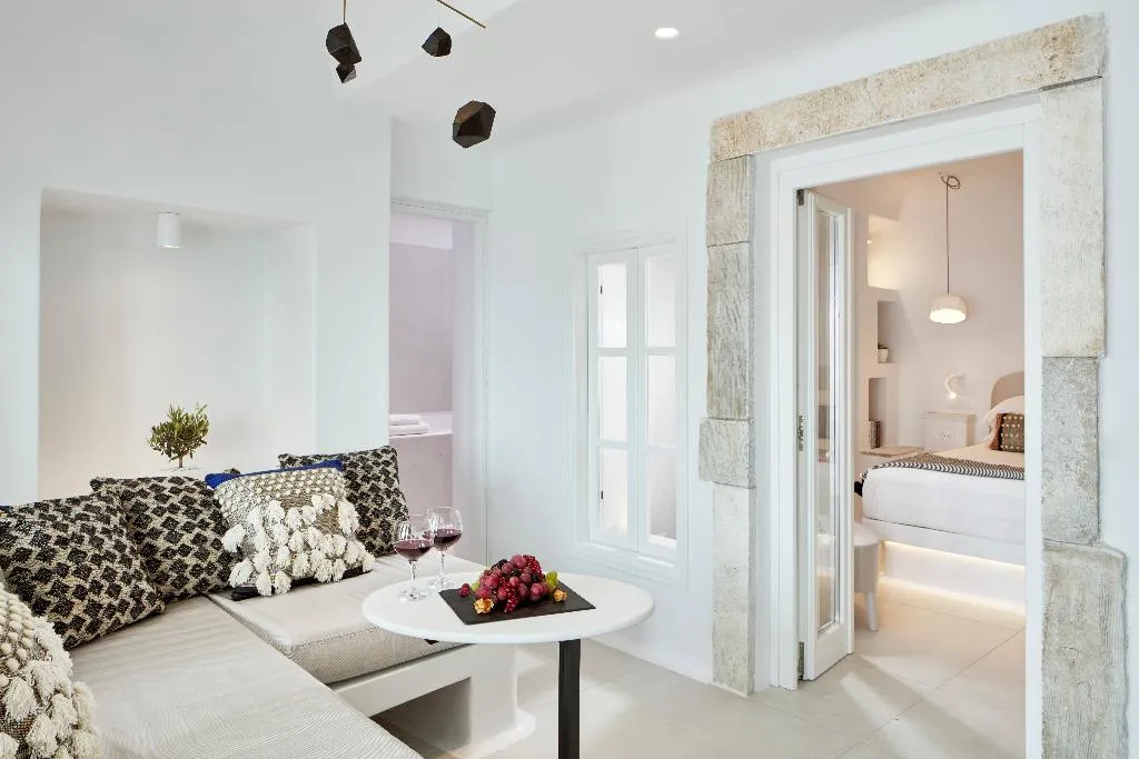 SUITE STANDARD Room, Cosmopolitan Suites, Santorini