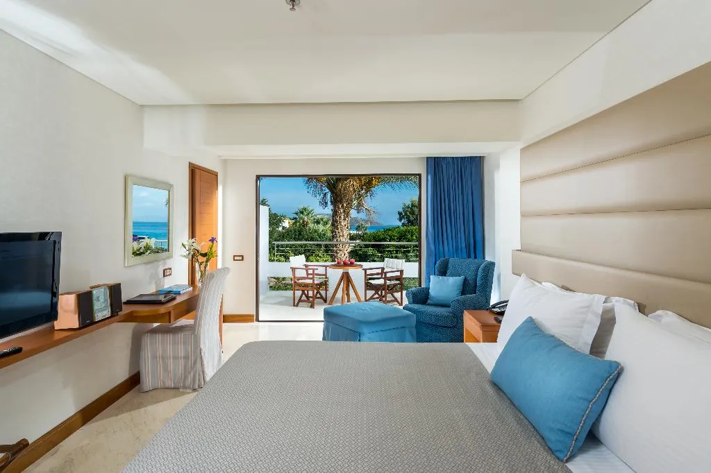 Double or Twin DELUXE SEA VIEW Room, Elounda Bay Palace, Crete