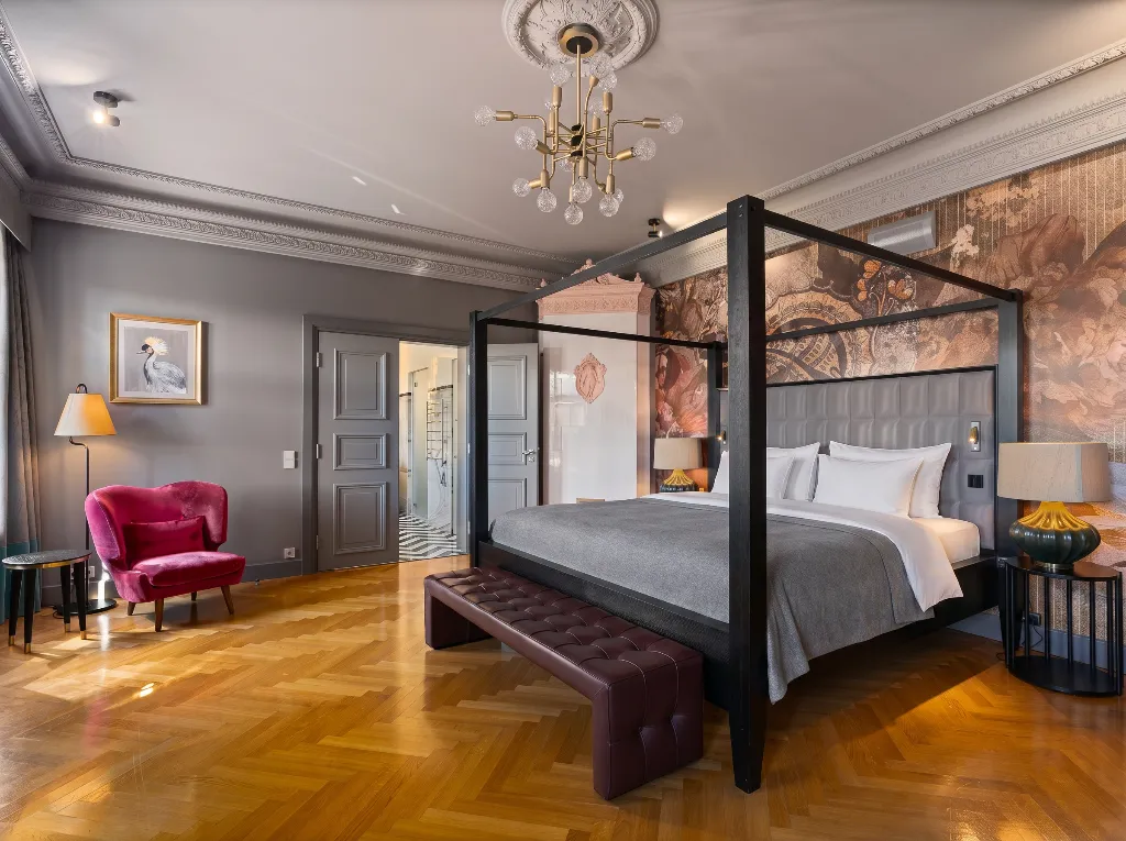 SUITE CAPACITY 2 Room, Grand Poet Hotel by Semarah, Riga