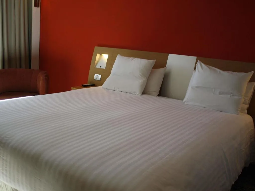 Double or Twin SUPERIOR Room, Novotel Roma Est, Rome