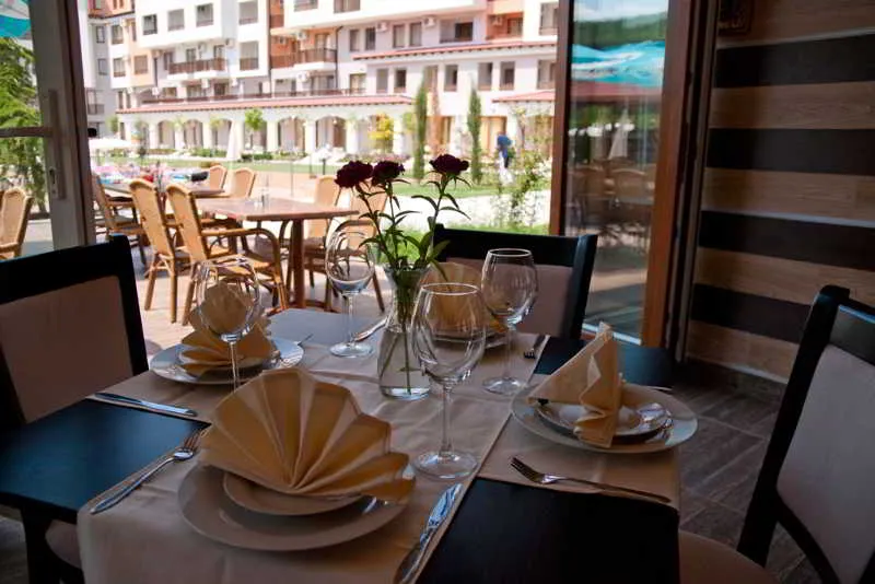 Restaurant, Harmony Hills, Varna