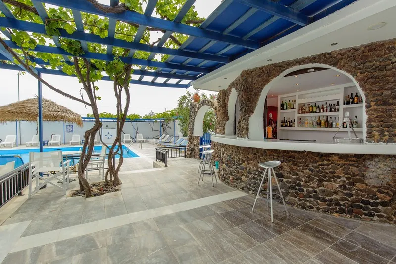 Pool, Rivari Santorini, Santorini