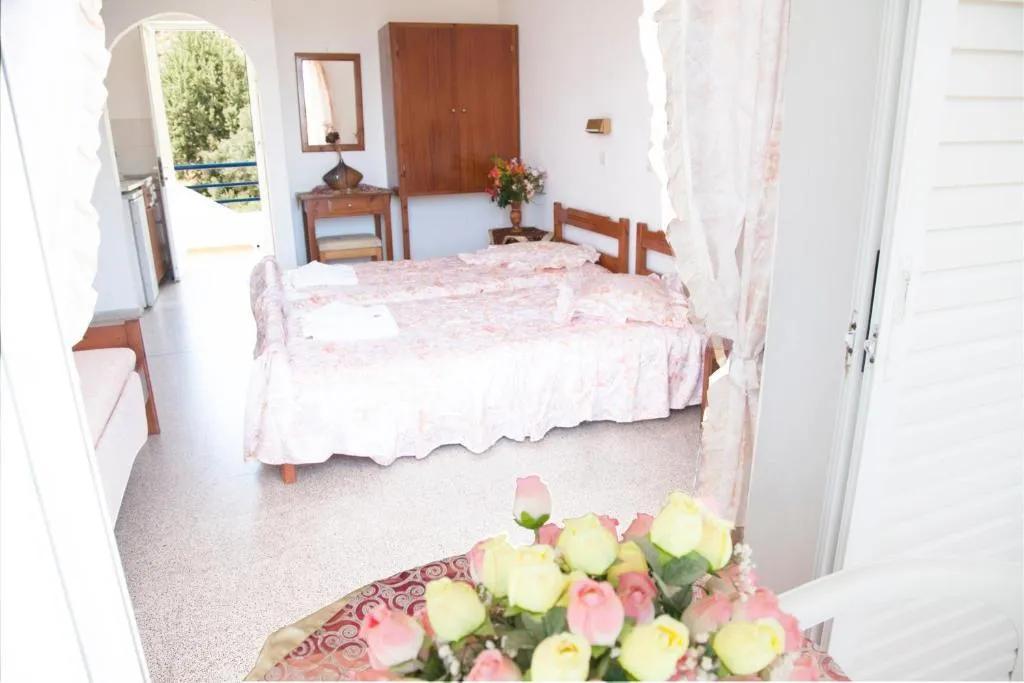Room, Maritsa Studios, Kos
