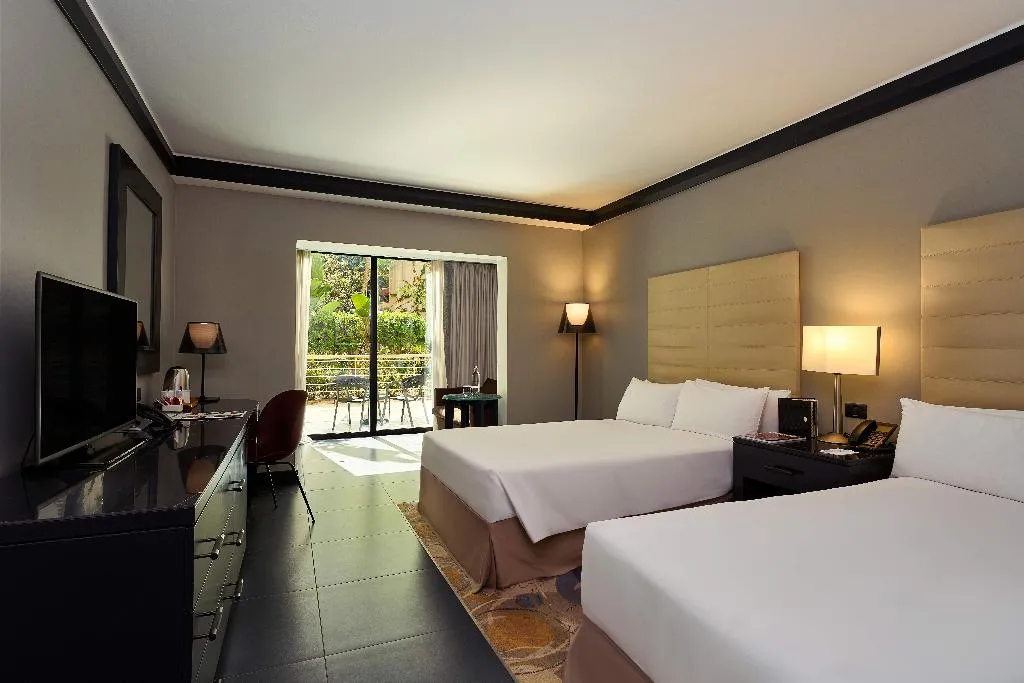 QUADRUPLE PREMIUM CITY VIEW Room, InterContinental Malta, Malta