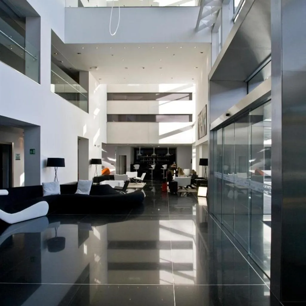 Lobby, Axor Barajas, Madrid