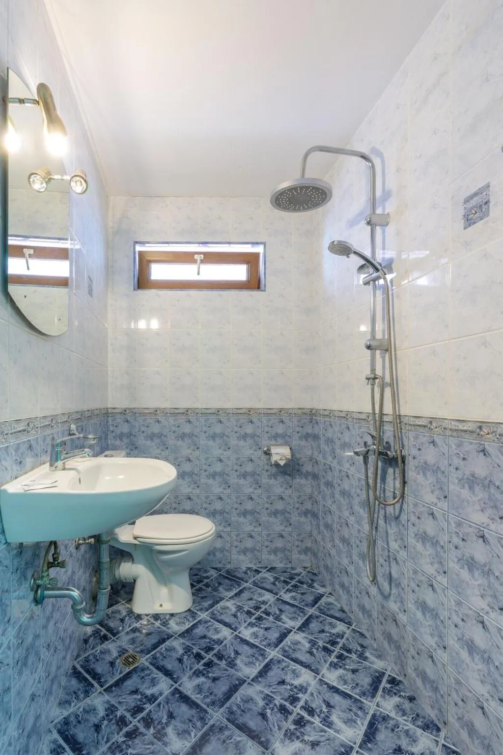 General view, Fotinov Guest House, Bourgas