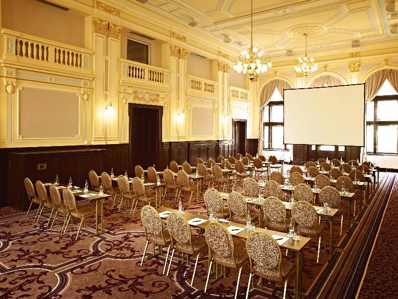 Conferences, Kings Court, Prague